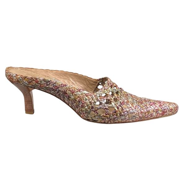 Vintage Mikala Women’s Simone Woven Multicolor Slip On Heel Size 7 - Picture 1 of 12